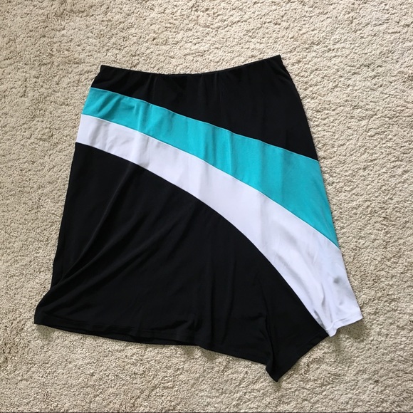 Cache Asymmetrical Skirt with bold stripes. Sz M - Picture 3 of 5
